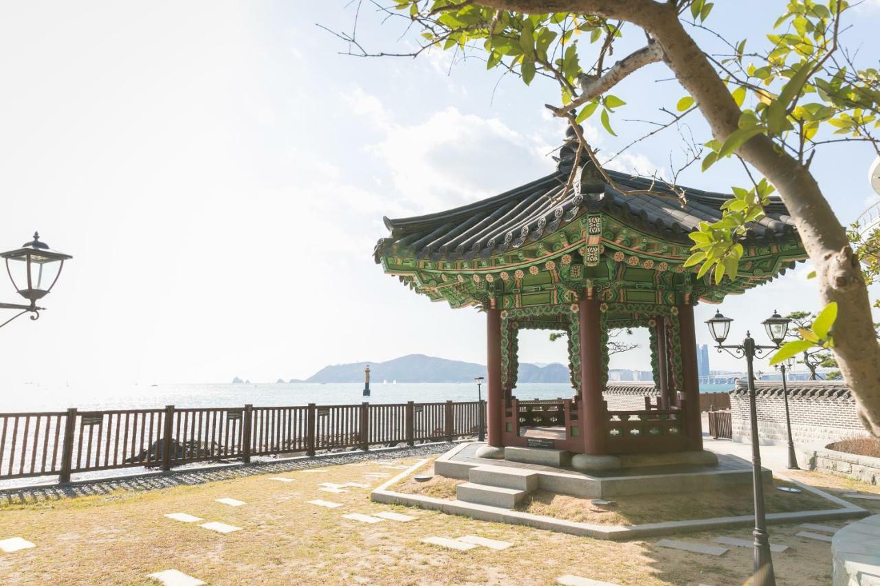 Glory Condo Haeundae Busan Buitenkant foto